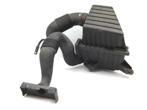 Used Air filter box VW FOX Hatchback (5Z1, 5Z3, 5Z4) 1.2 (55 hp) 23090793