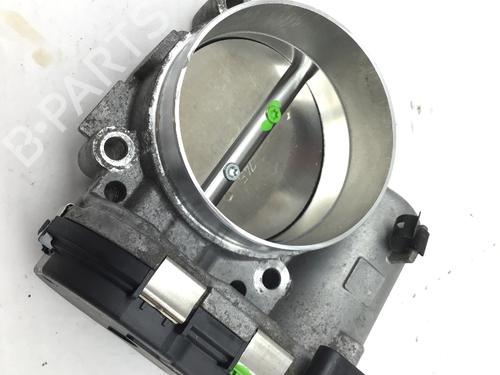 Used Throttle body MERCEDES-BENZ C-CLASS (W205) C 400 4-matic (205.066) (333 hp) 28490922