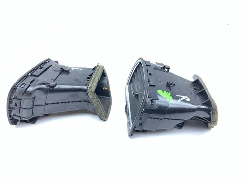 Air vent VW GOLF VI (5K1) 1.2 TSI | BP30384957I21