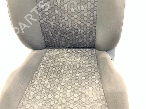Left front seat SUZUKI SX4 (EY, GY) 1.6 VVT (RW416, YA21S) | BP38757960C15 - Image 2