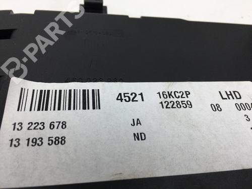 Fuse box OPEL SIGNUM Hatchback (Z03) 2.2 direct (F48) | BP10210343E1 