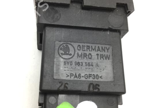 Switch SKODA FABIA I (6Y2) 1.9 SDI | BP18074144I30 