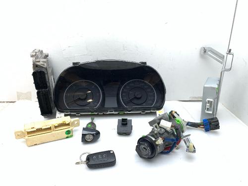 Used Engine control unit (ECU) Engine control unit (ECU) 37072698 37072698