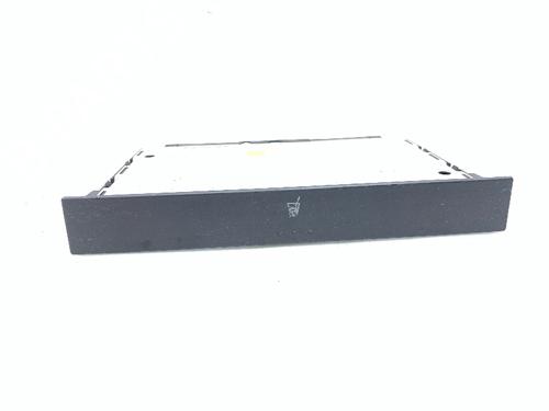 Kopholder/Genstandsholder Kopholder/Genstandsholder VW GOLF VAN IV Variant (1J5) 1.9 TDI (90 hp) 39917058 39917058