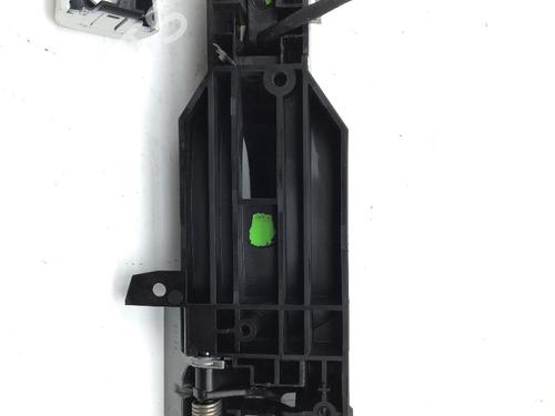 Front left exterior door handle NISSAN QASHQAI II (J11, J11_) 1.3 DIG-T | BP28414422C128 