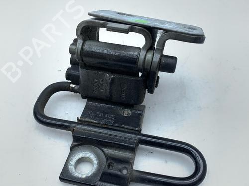 Dørhængsel/Dørbegrænser AUDI A3 (8P1) 1.8 TFSI (160 hp) 32850366