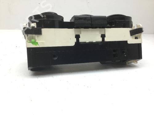 Climate control VW FOX Hatchback (5Z1, 5Z3, 5Z4) 1.2 | BP29808803I5