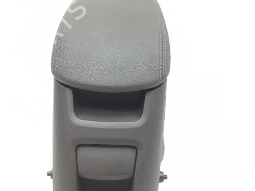 Armrest / Center console OPEL MERIVA B MPV (S10) 1.7 CDTI (75) (131 hp) 17613995