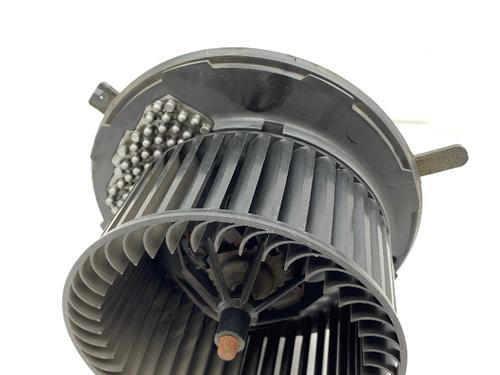 Heater blower motor VW GOLF VI (5K1) 1.2 TSI | BP30384942M62