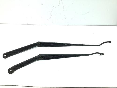 Front windshield wiper arm NISSAN X-TRAIL I (T30) 2.2 dCi 4x4 | BP14588542C143 