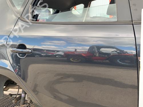 Used Right rear door Right rear door 37170402 37170402