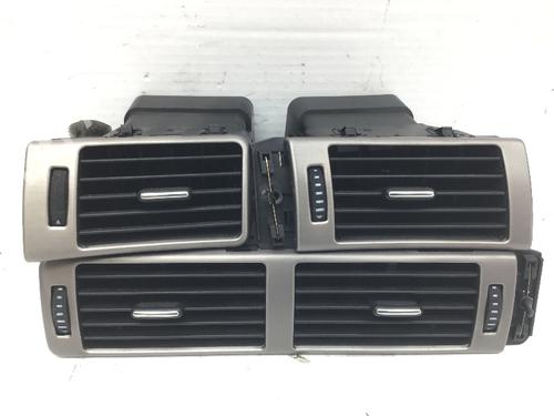 Used Air vent AUDI A6 C5 Avant (4B5) 2.5 TDI (150 hp) 14589080