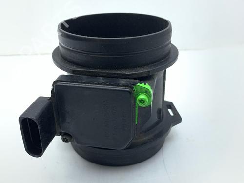Used Mass air flow sensor AUDI A4 B6 (8E2) 3.0 (220 hp) 32219137
