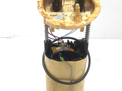 Used Fuel pump BMW 1 (E87) 118 d (143 hp) 23899172
