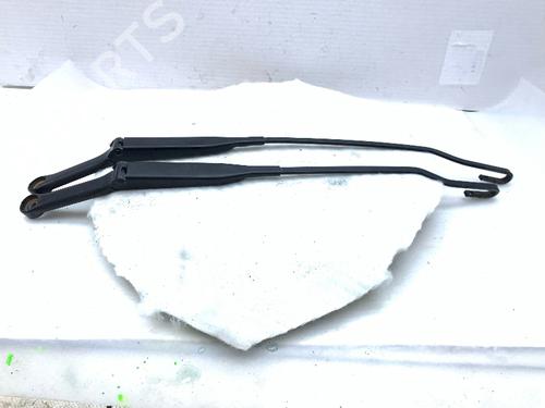 Used Front windshield wiper arm Front windshield wiper arm AUDI A4 B5 Avant (8D5) 1.9 TDI (110 hp) 33289751 33289751