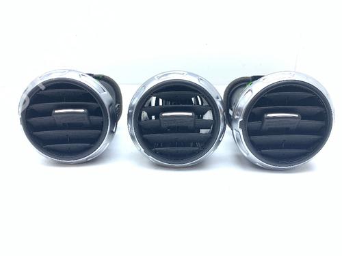 Luftventilen AUDI TT (8J3) 2.0 TFSI (200 hp) 30594819