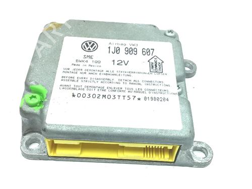 Airbag module VW PASSAT B5 Variant (3B5) 1.6 | BP13514381M53 