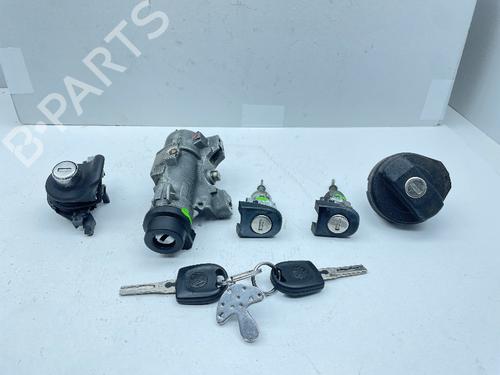 Bloccasterzo VW FOX Hatchback (5Z1, 5Z3, 5Z4) 1.2 (55 hp) 31173558