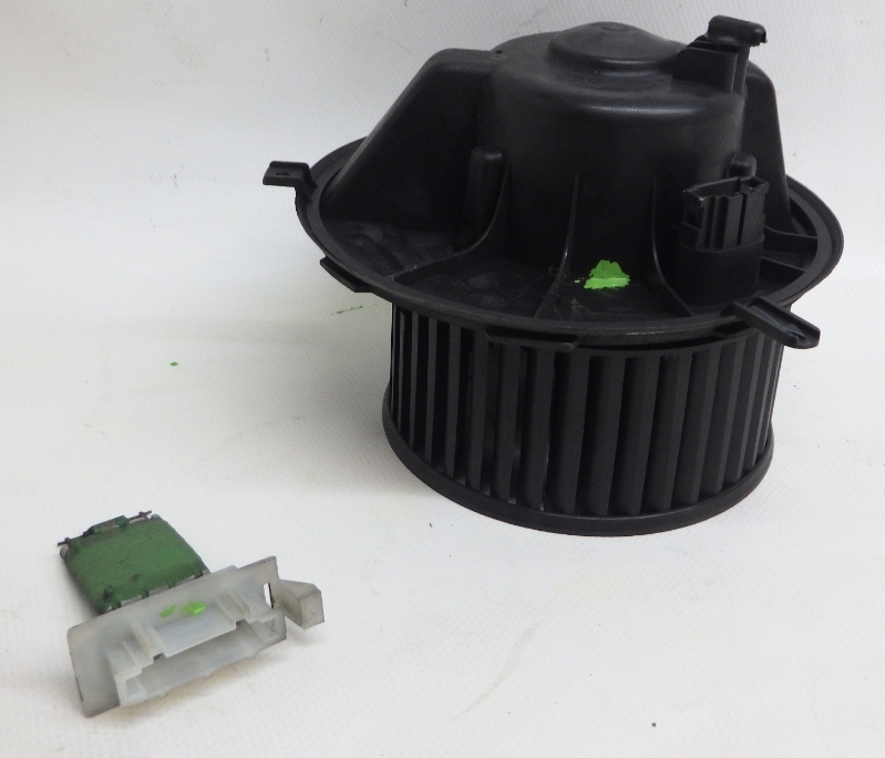 Heater blower motor VW PASSAT B6 Variant (3C5) 2.0 TDI 3136314 BParts