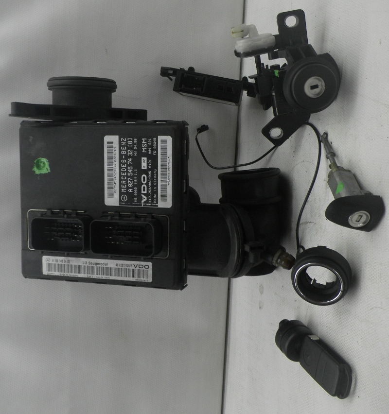 Engine Control Unit Ecu Mercedes Benz A Class W168 A 140 168 031 168 131 Mercedes Benz 1688200426 A0275457432 B Parts