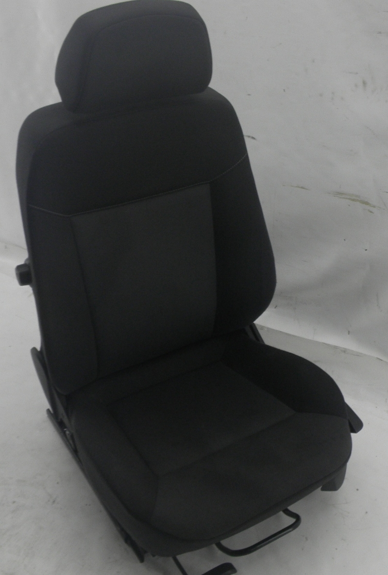 Siege Avant Gauche Opel Astra H A04 1 6 L48 B Parts