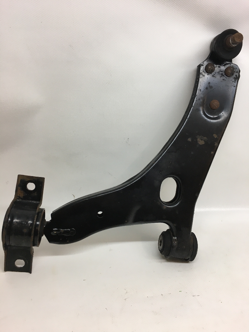 querlenker ford fiesta on Left Front Suspension Arm Ford Focus Turnier Dnw 1 8 16v B Parts