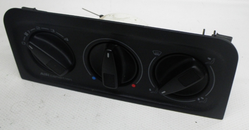 Golf 4 Temperature Control Module Climate control VW GOLF III (1H1) 1.6 4676259 | B-Parts