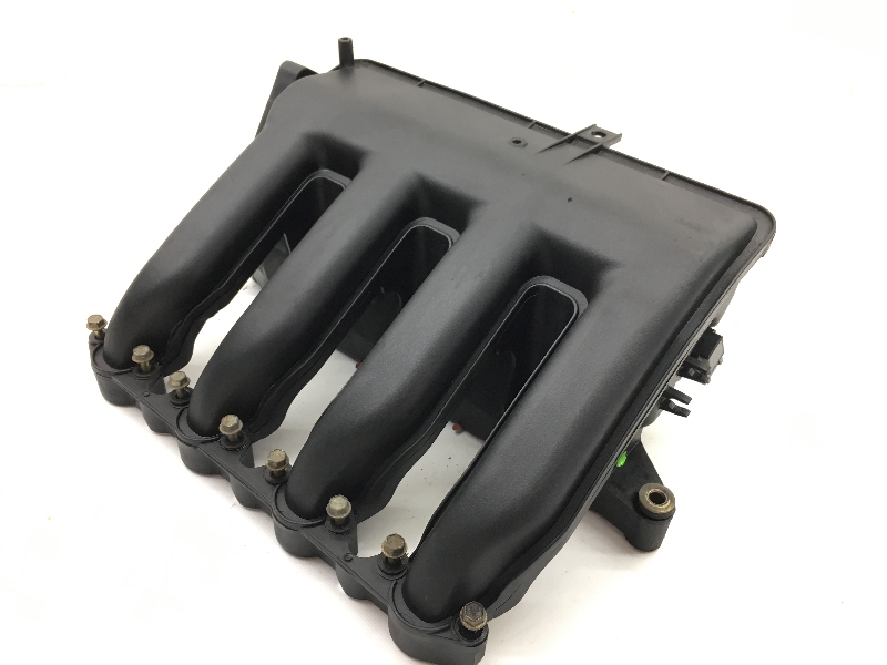 Tuyau De Refroidissement Pour Land Rover Freelander 1 TD4 2.0L (1998-2006) - Référence PNH000020 - Côté Droit - Avec Colliers