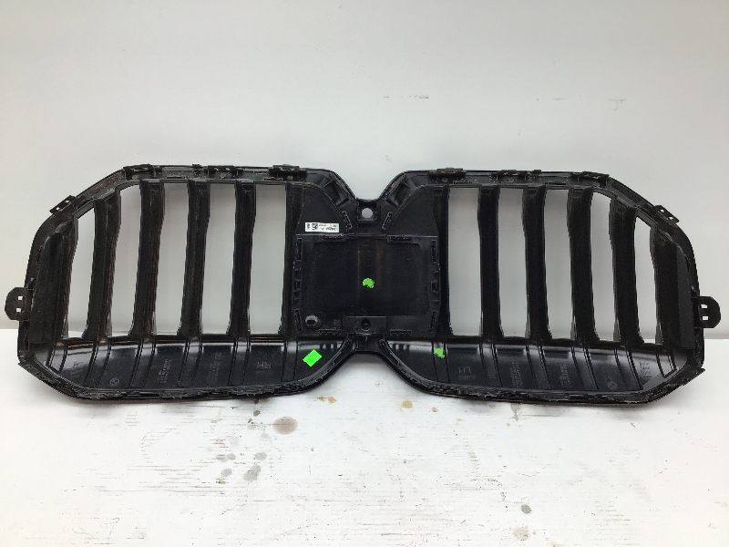 CALANDRE - CONTOUR FULL NOIR POUR BMW SERIE 2 G42 (21-25) COUPE - ORIGINALE BMW - POUR PARKING