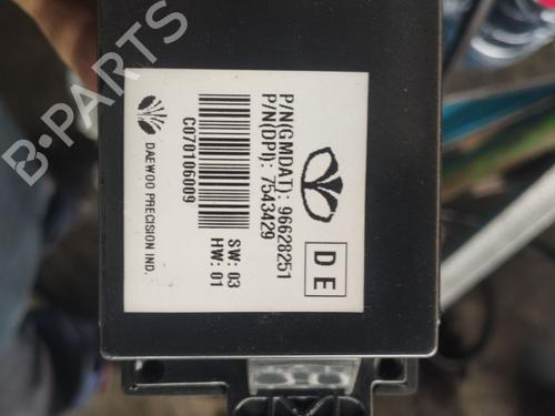 Display Display CHEVROLET CAPTIVA (C100, C140) [2006-2026] 33860958 33860958