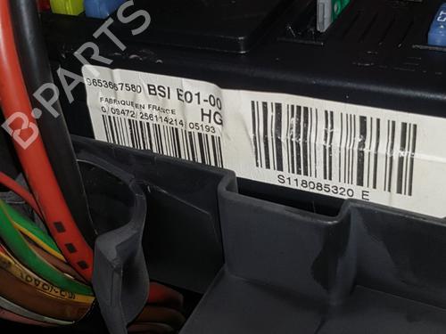 Module électronique CITROËN XSARA PICASSO (N68) 2.0 HDi (90 hp) 30151852