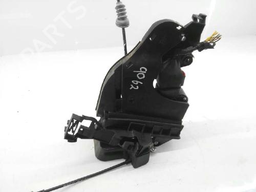 Used Front right lock VOLVO S40 II (544) 2.0 D (136 hp) 3582618