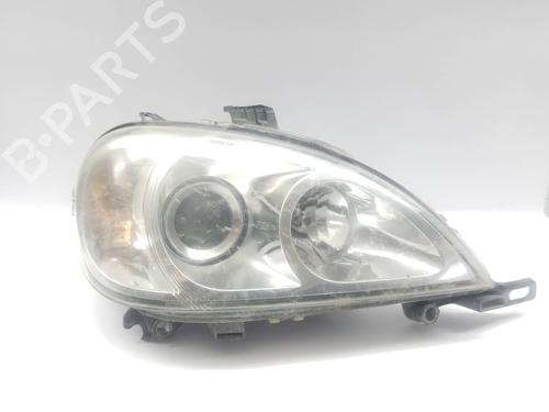 Used Right headlight MERCEDES-BENZ M-CLASS (W163) [1998-2005]  31881617