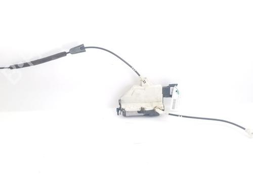 Używane Zamek drzwi przednich prawych PEUGEOT 5008 (0U_, 0E_) 1.6 HDi (110 hp) 30853805