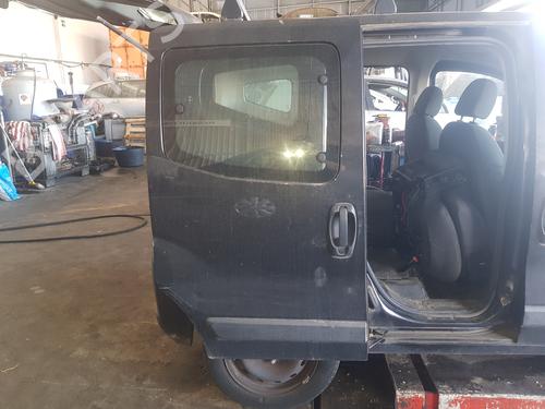 Høyre side skyvedør PEUGEOT BIPPER (AA_) 1.3 HDi 75 (75 hp) 19682140