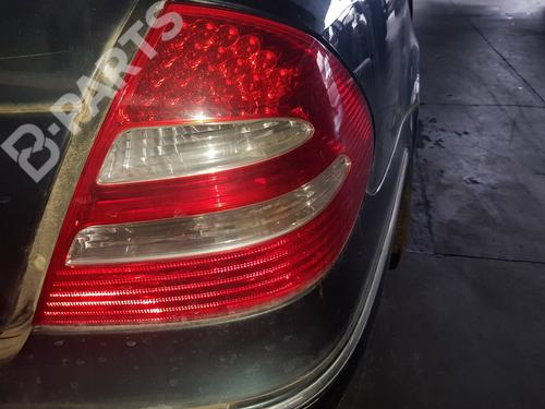 Used Right taillight Right taillight MERCEDES-BENZ E-CLASS (W211) E 320 CDI (211.026) (204 hp) 11146264 11146264