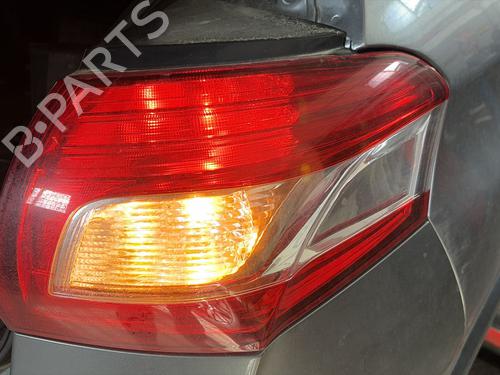 Used Right taillight Right taillight PEUGEOT 4008 1.8 HDi (150 hp) 34631446 34631446