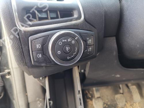 Used Headlight switch FORD FOCUS III [2010-2020]  27300922