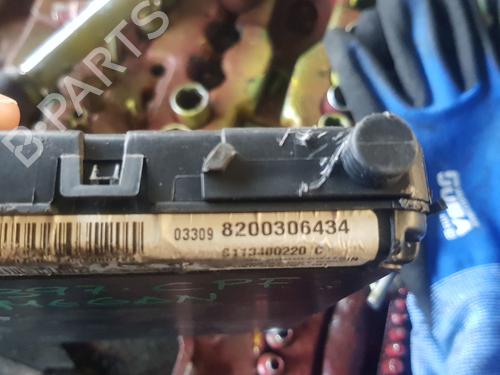 Used Electronic module RENAULT MEGANE II Saloon (LM0/1_) 1.9 dCi (LM0G, LM1G, LM2C) (120 hp) 30105160