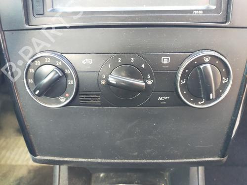 Left headlight MERCEDES-BENZ A-CLASS (W169) A 160 CDI (169.006, 169.306) | BP35904920C28 - Image 23