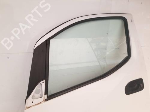 Left front door NISSAN NV200 / EVALIA Bus  | BP27624647C2