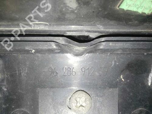 Grille PEUGEOT 206 Hatchback (2A/C) 1.9 D | BP12447462C40 