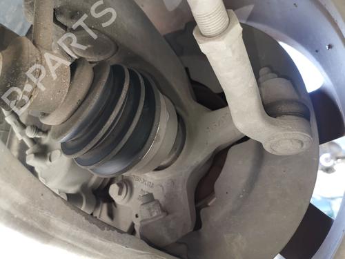 Used Right front steering knuckle VOLVO C30 (533) [2006-2013]  30182474