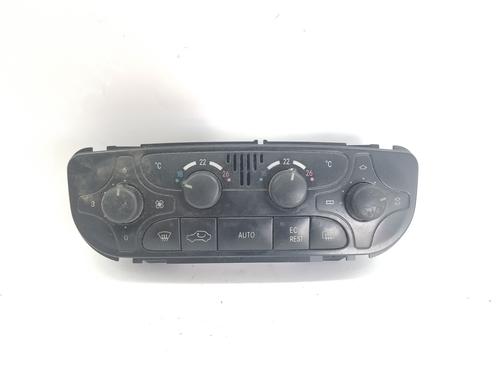 AC Styreenhet / Manøvreringsenhet MERCEDES-BENZ C-CLASS (W203) [2000-2007]  23257996