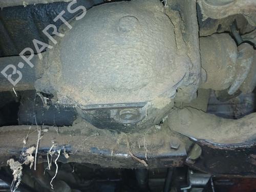 Used Front differential MITSUBISHI PAJERO I Canvas Top (L04_G) 2.3 TD (L043G, L048G) (84 hp) 31910501