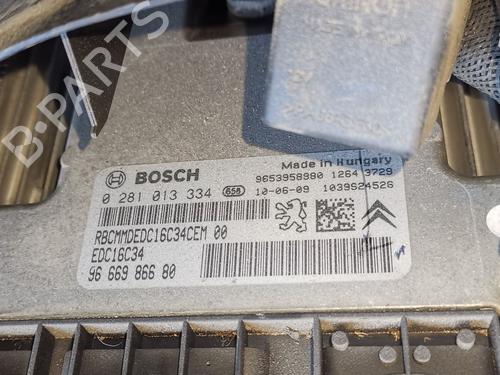 Used Engine control unit (ECU) PEUGEOT 5008 (0U_, 0E_) [2009-2017]  29807262