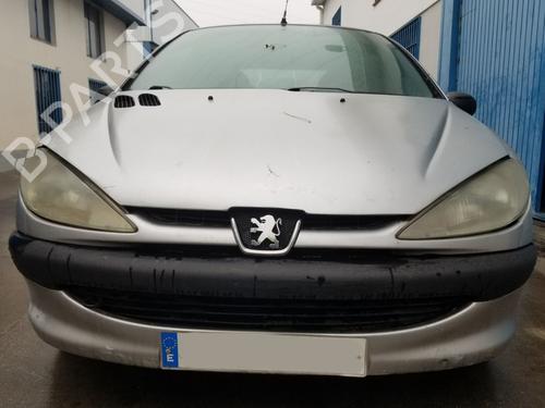 Used Parts PEUGEOT 206 Hatchback (2A/C) 1.4 LPG (75 hp) 4389605