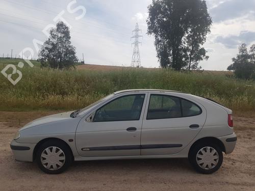 Left taillight RENAULT MEGANE I (BA0/1_) 1.4 16V (BA0D, BA1H, BA0W, BA10) | BP30385631C34 