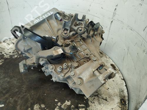 Used Gearbox HYUNDAI i20 II (GB, IB) 1.2 (84 hp) 27979640