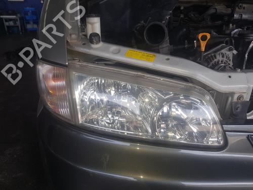 Used Right headlight HYUNDAI H-1 / STAREX Bus (A1) 2.5 CRDi (140 hp) 17947777
